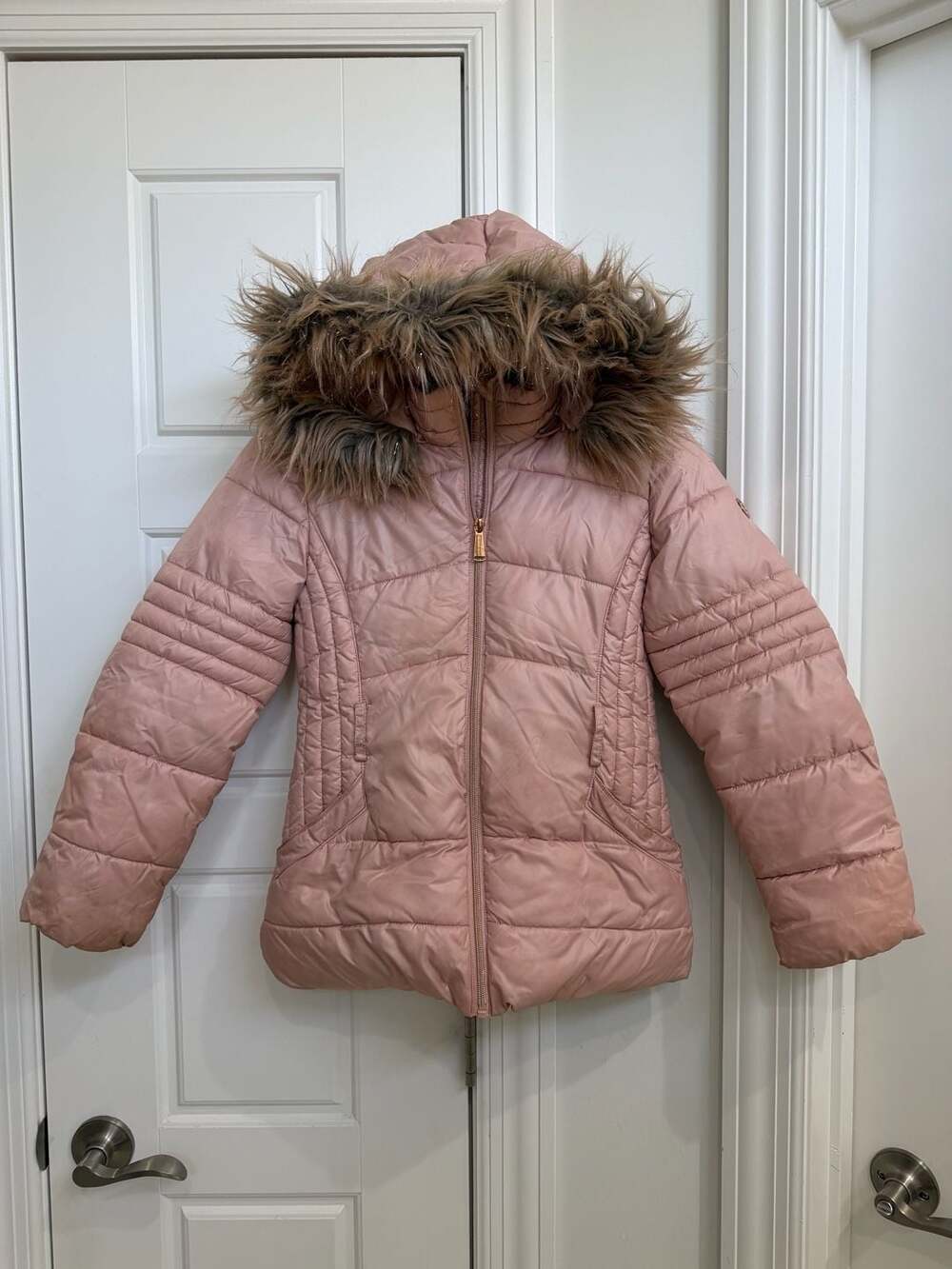 Michael Kors Kids Quilted Puffer Jacket with Faux Fur Hood - Blush (10/12)